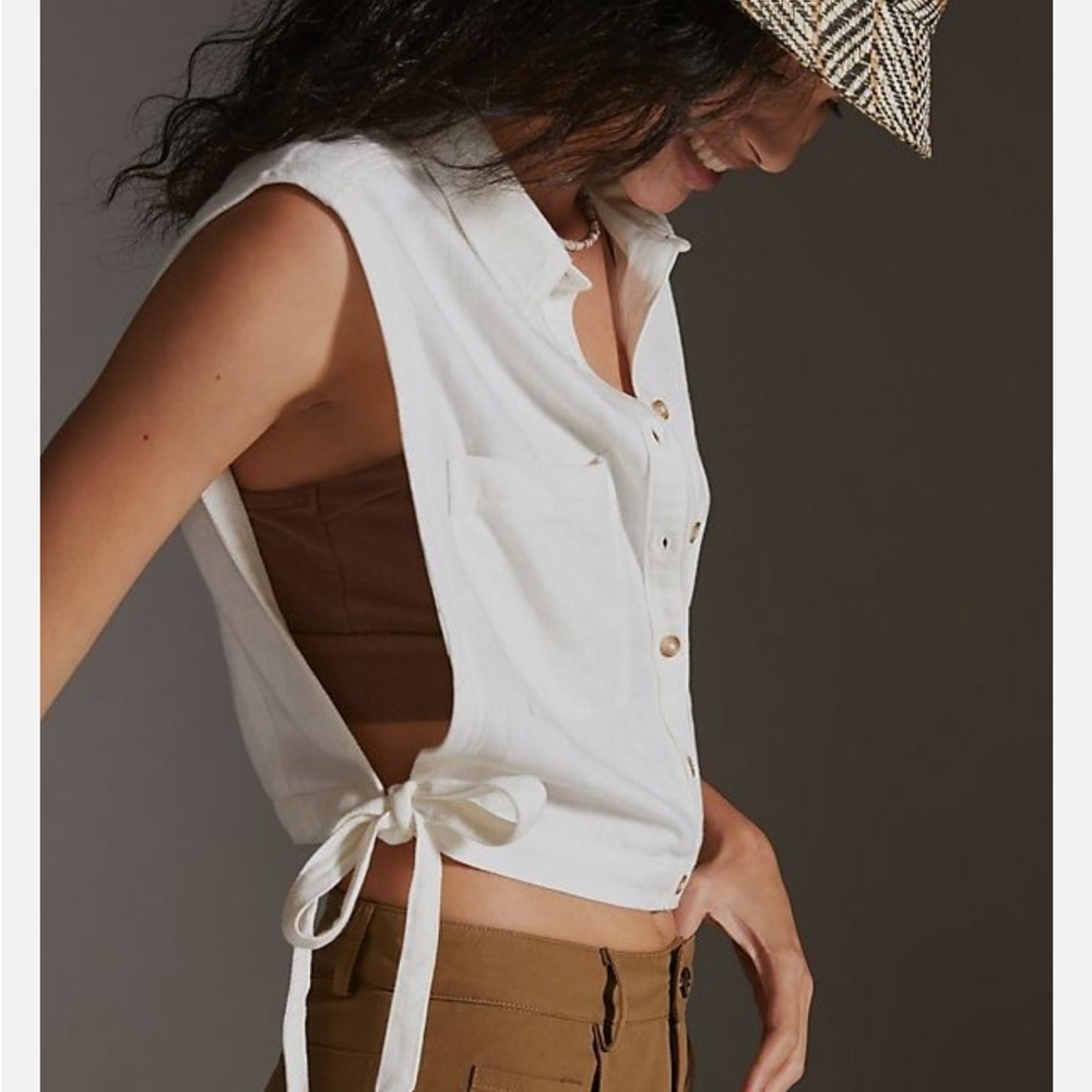 Pilcro Button-Up Top - Picture 2 of 8